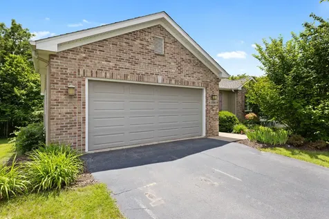 10589 Harrison Court Roscoe IL 61073