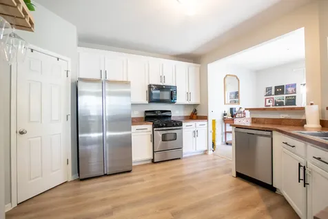 2765 Crooker Drive Yorkville IL 60560