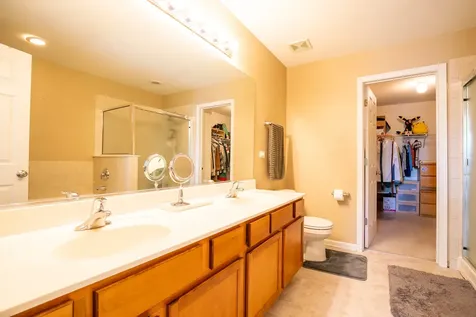2765 Crooker Drive Yorkville IL 60560
