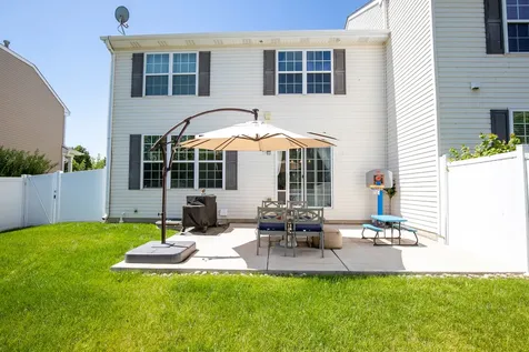 2765 Crooker Drive Yorkville IL 60560