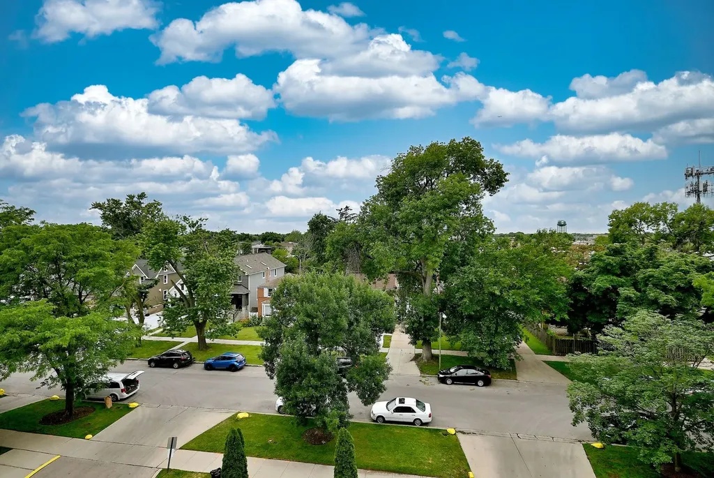 2325 North Neva Avenue Chicago IL 60707