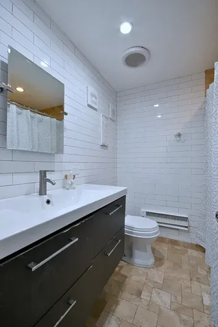 2325 North Neva Avenue Chicago IL 60707