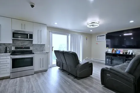 2325 North Neva Avenue Chicago IL 60707
