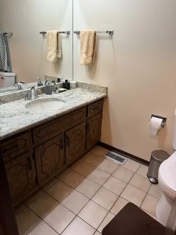 8541 South 83rd Avenue Hickory Hills IL 60457