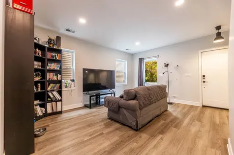4856 South Ada Street Chicago IL 60609