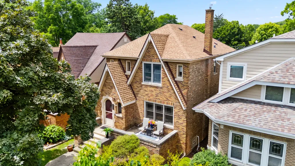 3640 Arthur Avenue Brookfield IL 60513