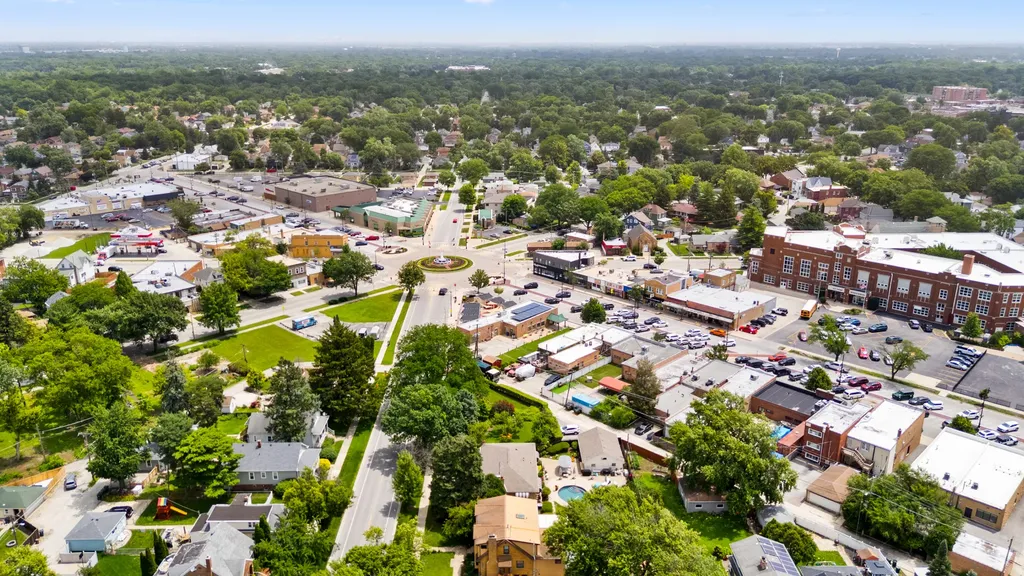 3640 Arthur Avenue Brookfield IL 60513