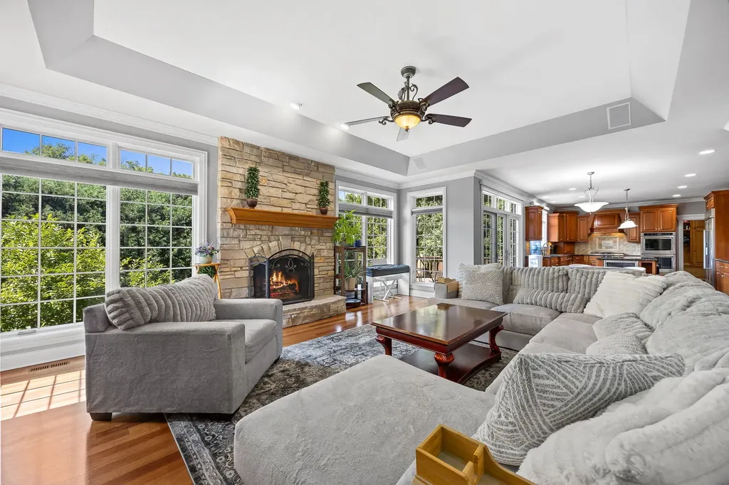 1312 Calvin Court Naperville IL 60540