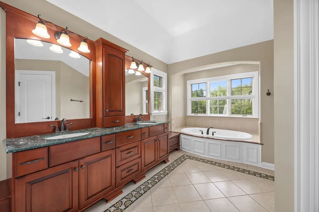 1312 Calvin Court Naperville IL 60540