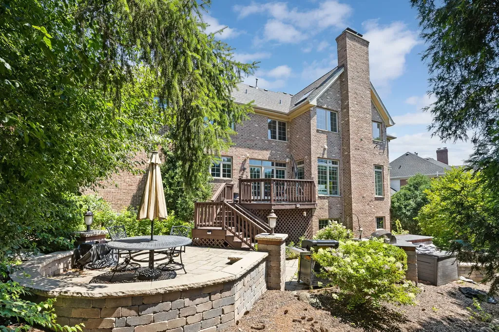 1312 Calvin Court Naperville IL 60540