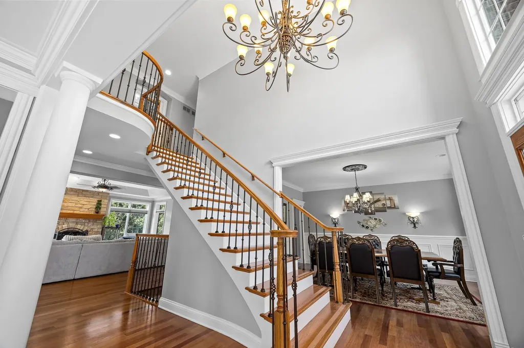 1312 Calvin Court Naperville IL 60540