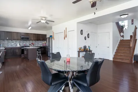 7108 Carbuck Court Joliet IL 60431