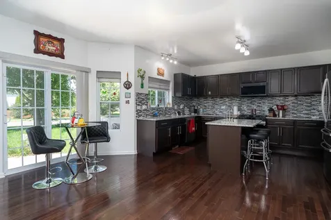 7108 Carbuck Court Joliet IL 60431