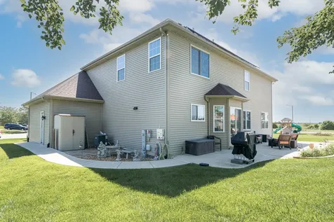 7108 Carbuck Court Joliet IL 60431