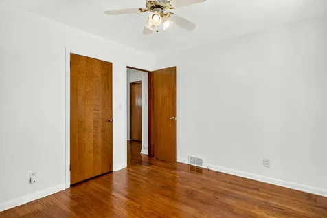 4010 Pinecrest Road Rockford IL 61107