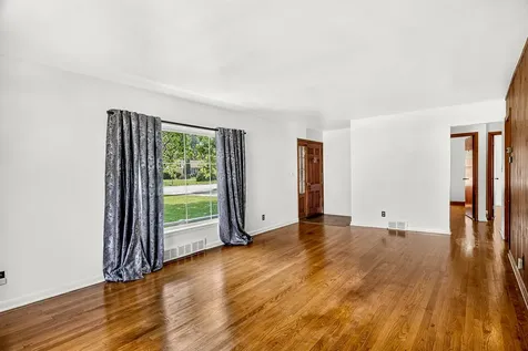 4010 Pinecrest Road Rockford IL 61107