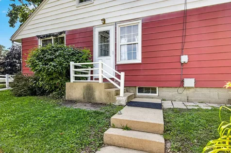 4010 Pinecrest Road Rockford IL 61107
