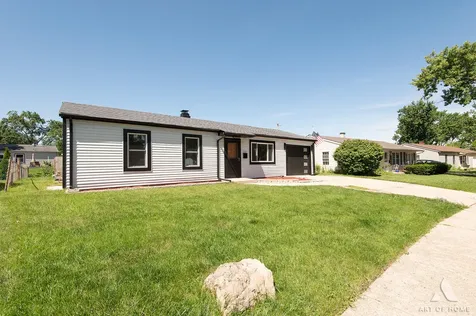 916 Mulberry Lane Streamwood IL 60107