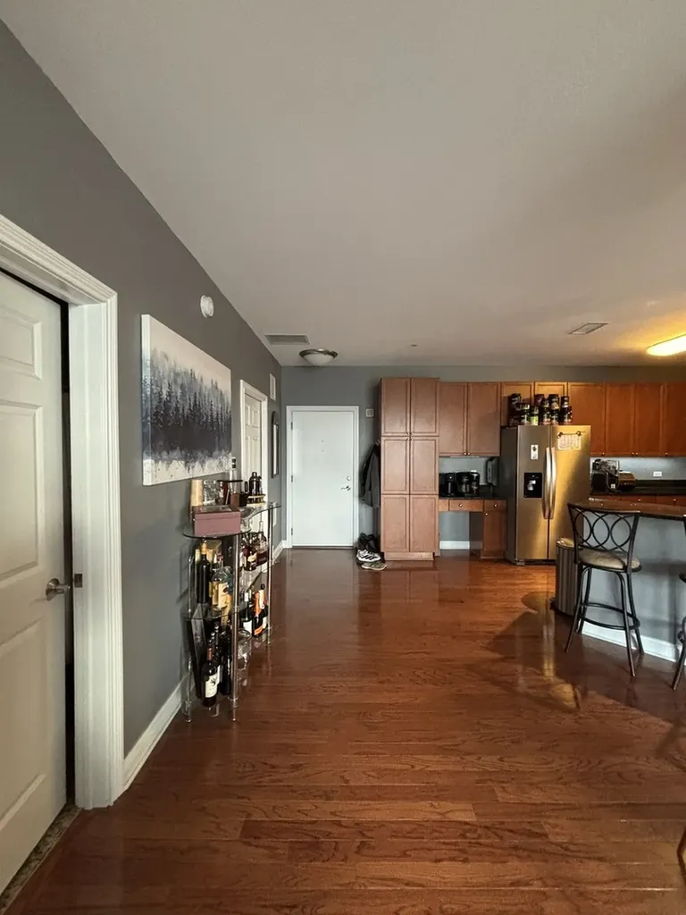 140 South River Street Aurora IL 60506