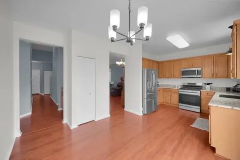 1053 Canary Avenue Yorkville IL 60560