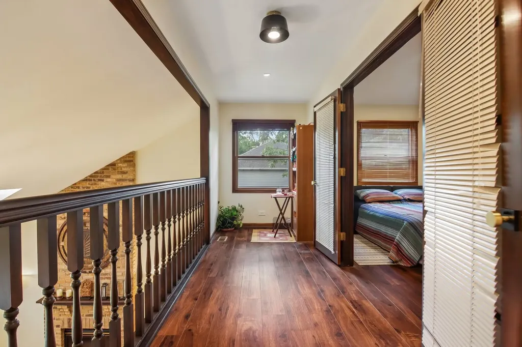 816 Bonnie Brae Lane Bolingbrook IL 60440