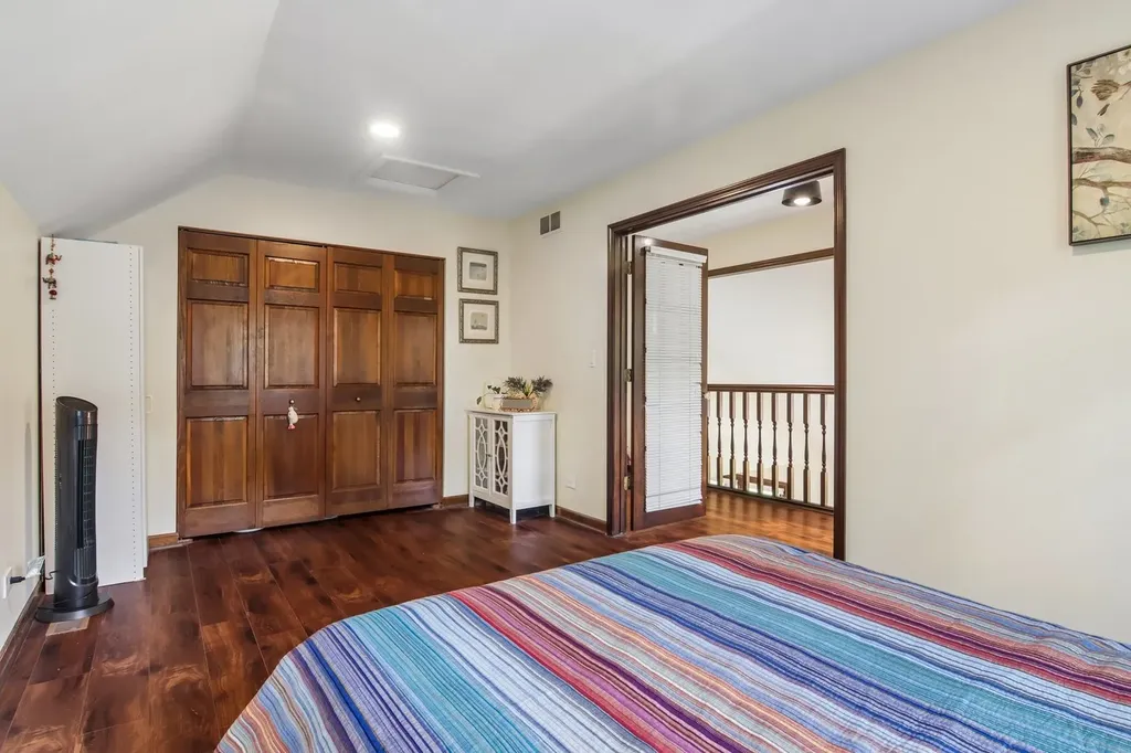 816 Bonnie Brae Lane Bolingbrook IL 60440
