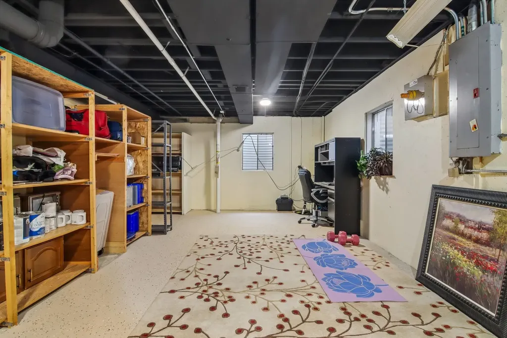 816 Bonnie Brae Lane Bolingbrook IL 60440