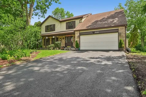 816 Bonnie Brae Lane Bolingbrook IL 60440
