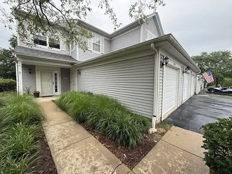 1303 Brookdale Drive Carpentersville IL 60110