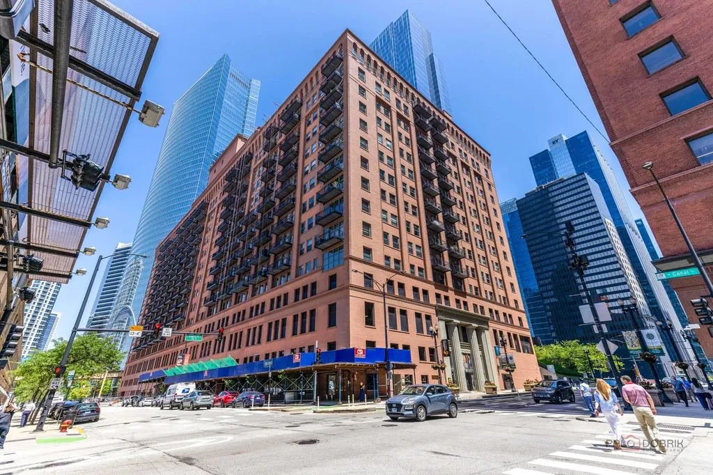 165 North Canal Street Chicago IL 60606