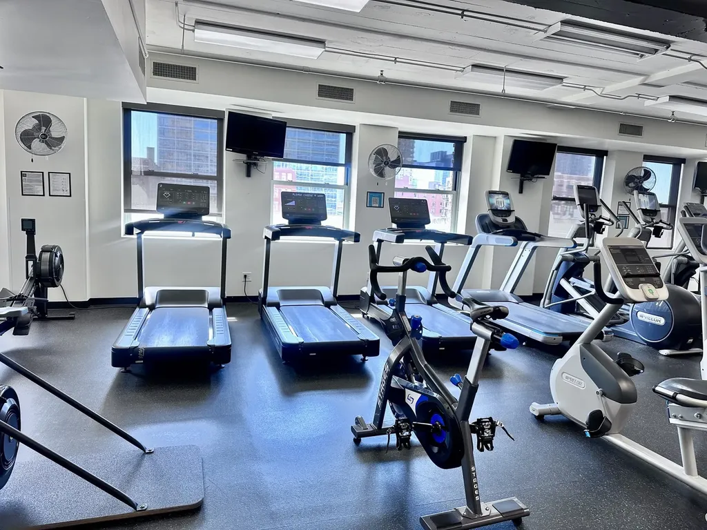 165 North Canal Street Chicago IL 60606