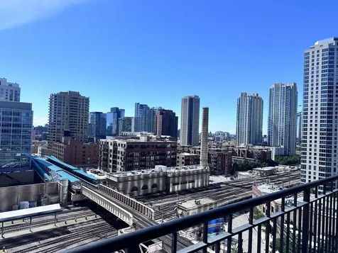 165 North Canal Street Chicago IL 60606