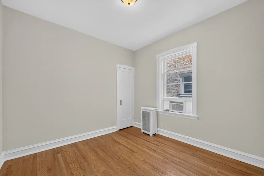 4826 Wright Terrace Skokie IL 60077