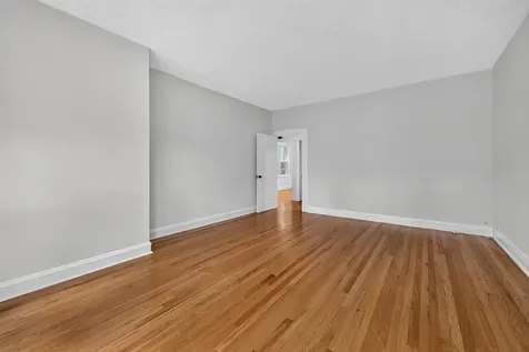 4826 Wright Terrace Skokie IL 60077
