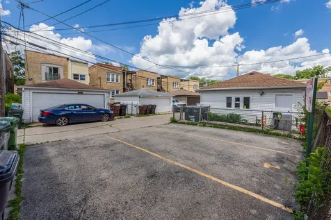 4826 Wright Terrace Skokie IL 60077