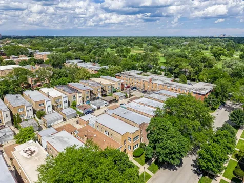 4826 Wright Terrace Skokie IL 60077