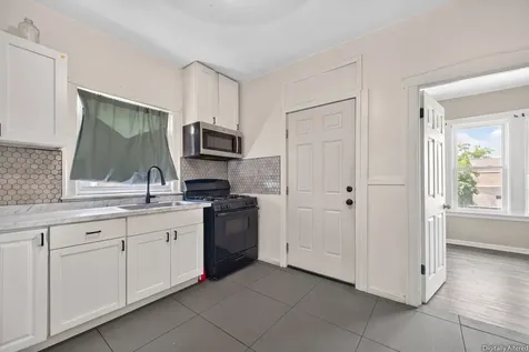 4826 Wright Terrace Skokie IL 60077