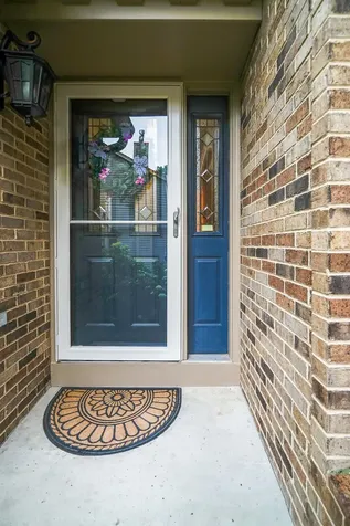 640 Walnut Oaks Drive Roselle IL 60172