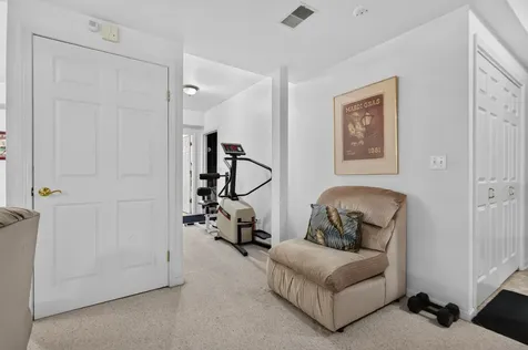 640 Walnut Oaks Drive Roselle IL 60172