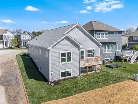 1431 Somerset Place Barrington IL 60010