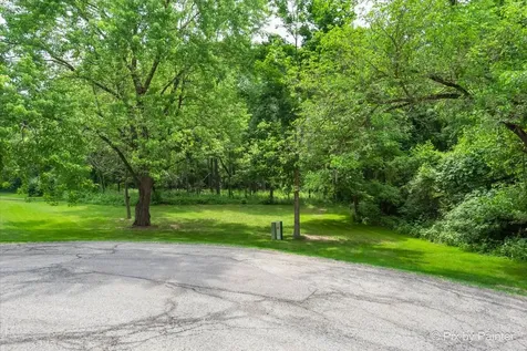 39203 Rangers Way Antioch IL 60002