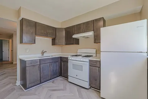 673 East Fullerton Avenue Glendale Heights IL 60139