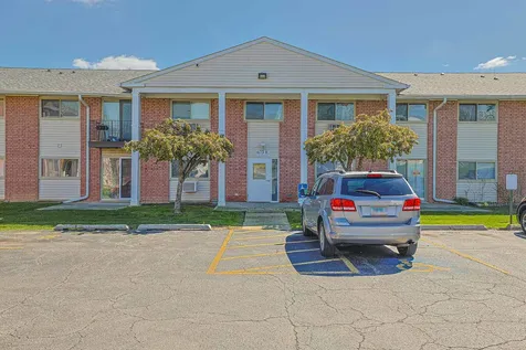 673 East Fullerton Avenue Glendale Heights IL 60139