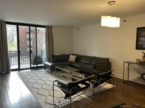 55 West Delaware Place Chicago IL 60610