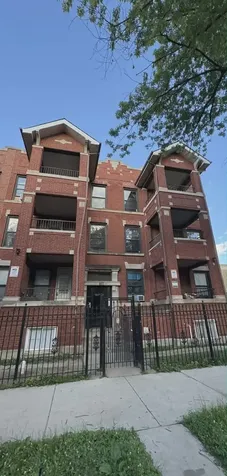 5849 South Michigan Avenue Chicago IL 60637