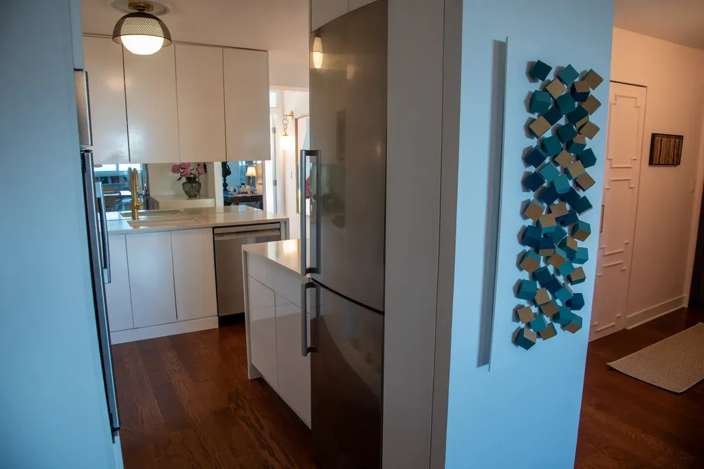 2144 North Lincoln Park W Chicago IL 60614