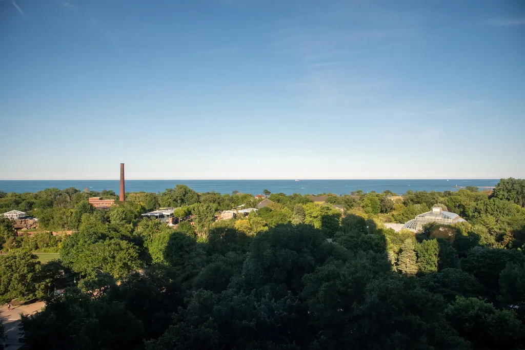 2144 North Lincoln Park W Chicago IL 60614