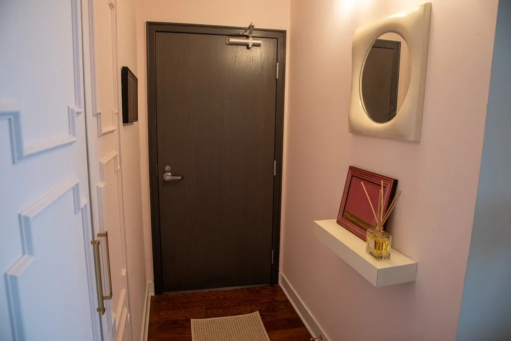 2144 North Lincoln Park W Chicago IL 60614