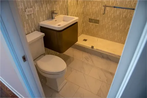2144 North Lincoln Park W Chicago IL 60614