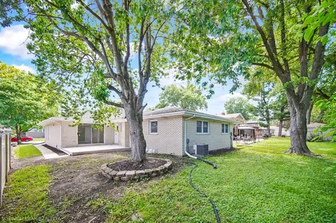 4228 Applewood Lane Matteson IL 60443